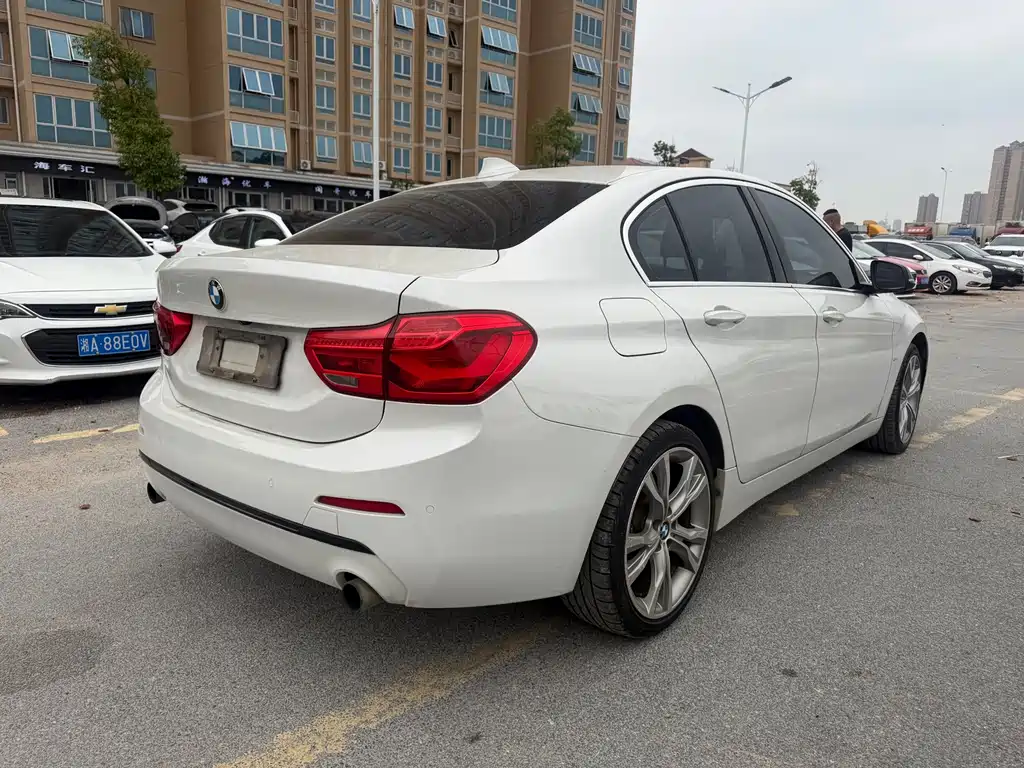 BMW 1 Series — миниатюра 9