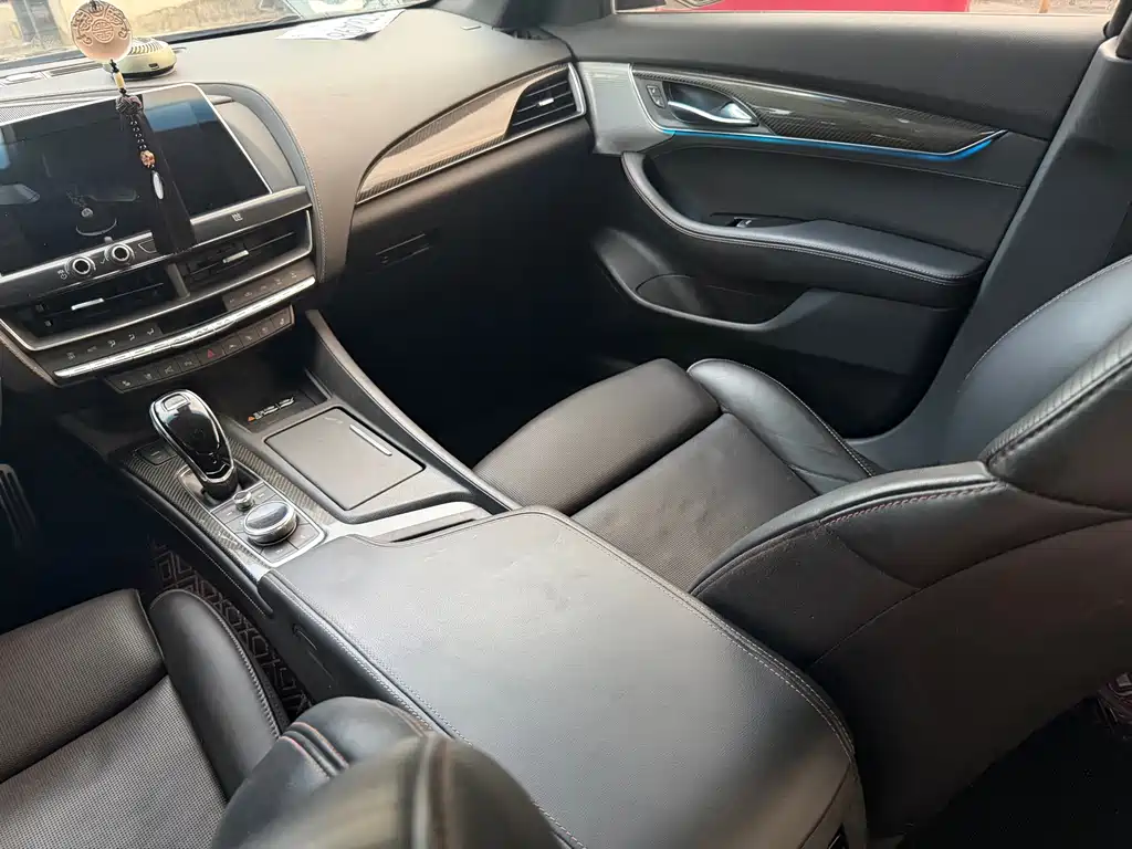 Cadillac CT5 — миниатюра 20