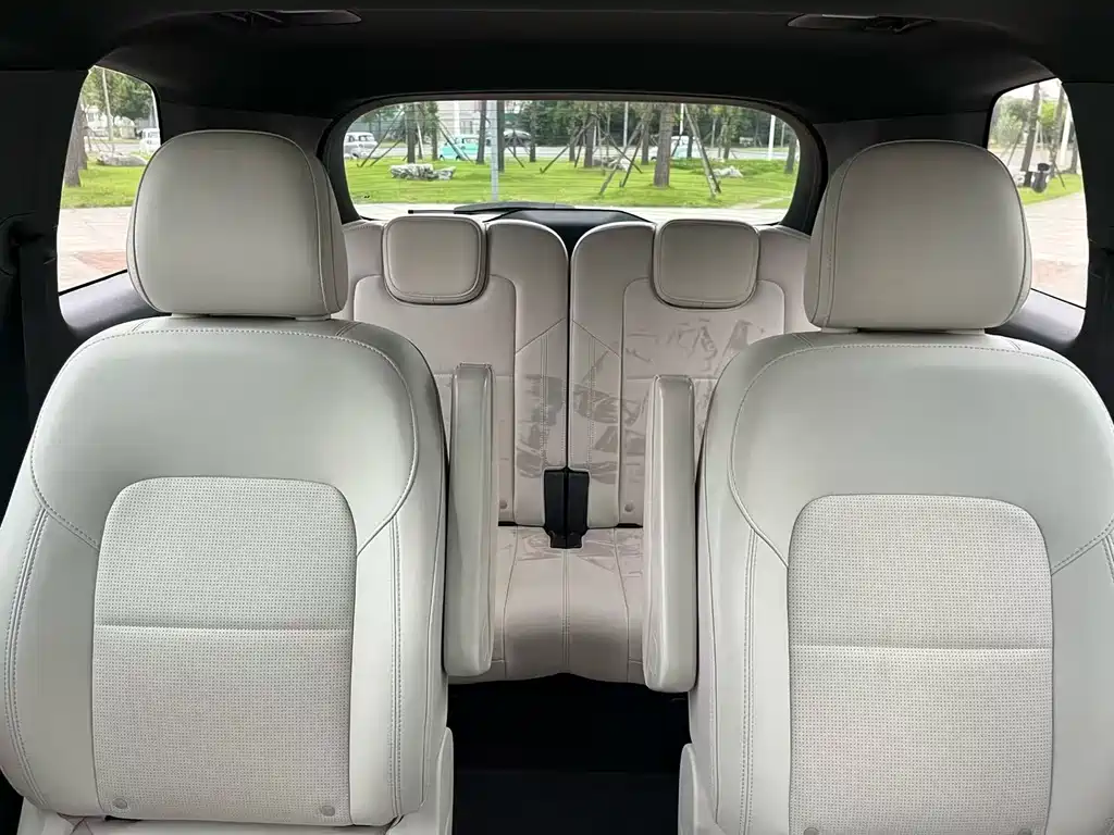 Li Auto Li ONE — миниатюра 8