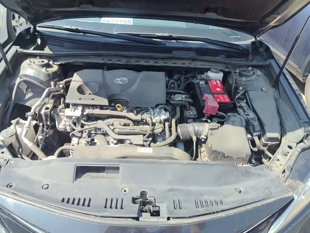Toyota Camry — миниатюра 20
