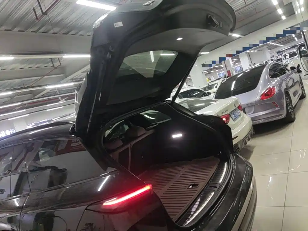 NIO ES6 — миниатюра 19