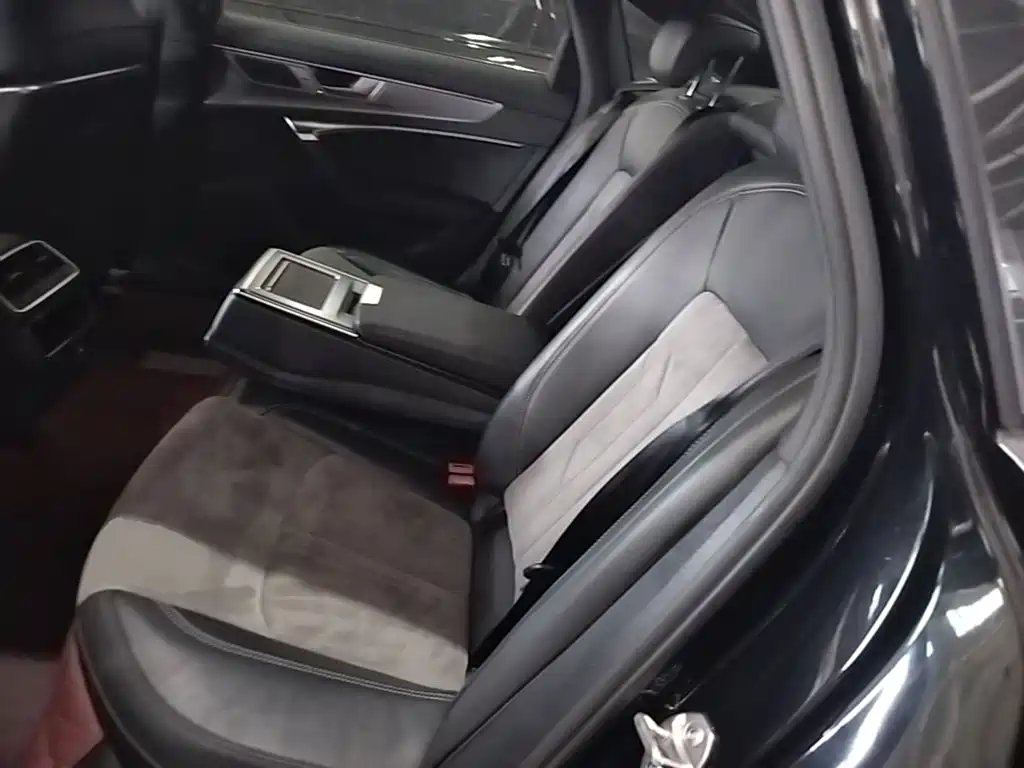 Audi A6L — миниатюра 17