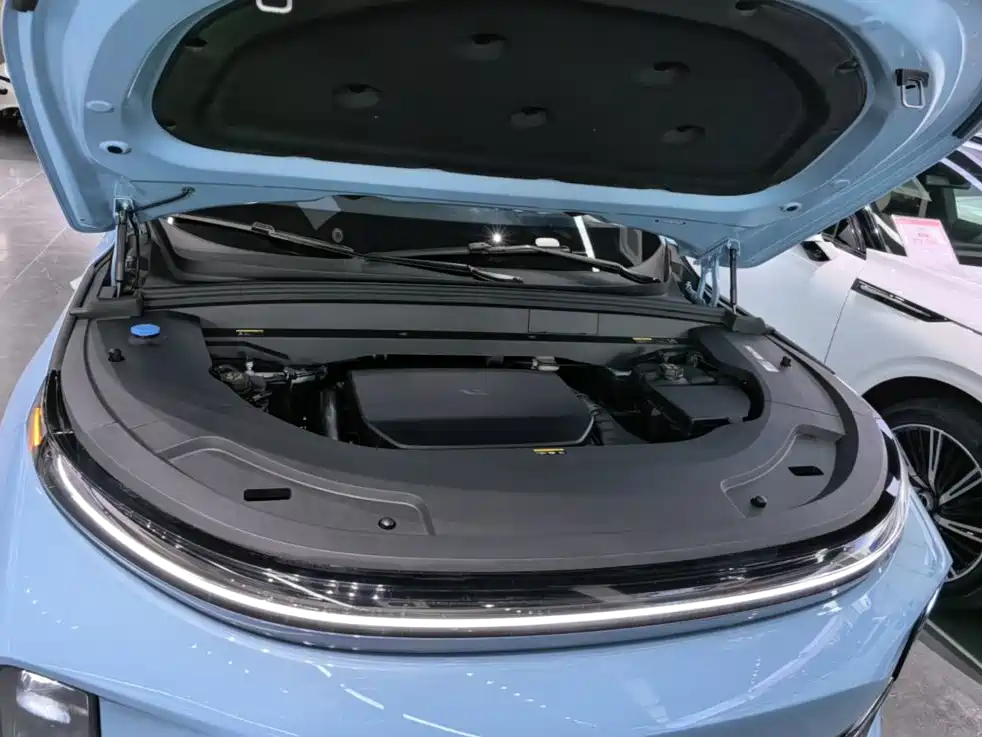 Li Auto Li L7 — миниатюра 20