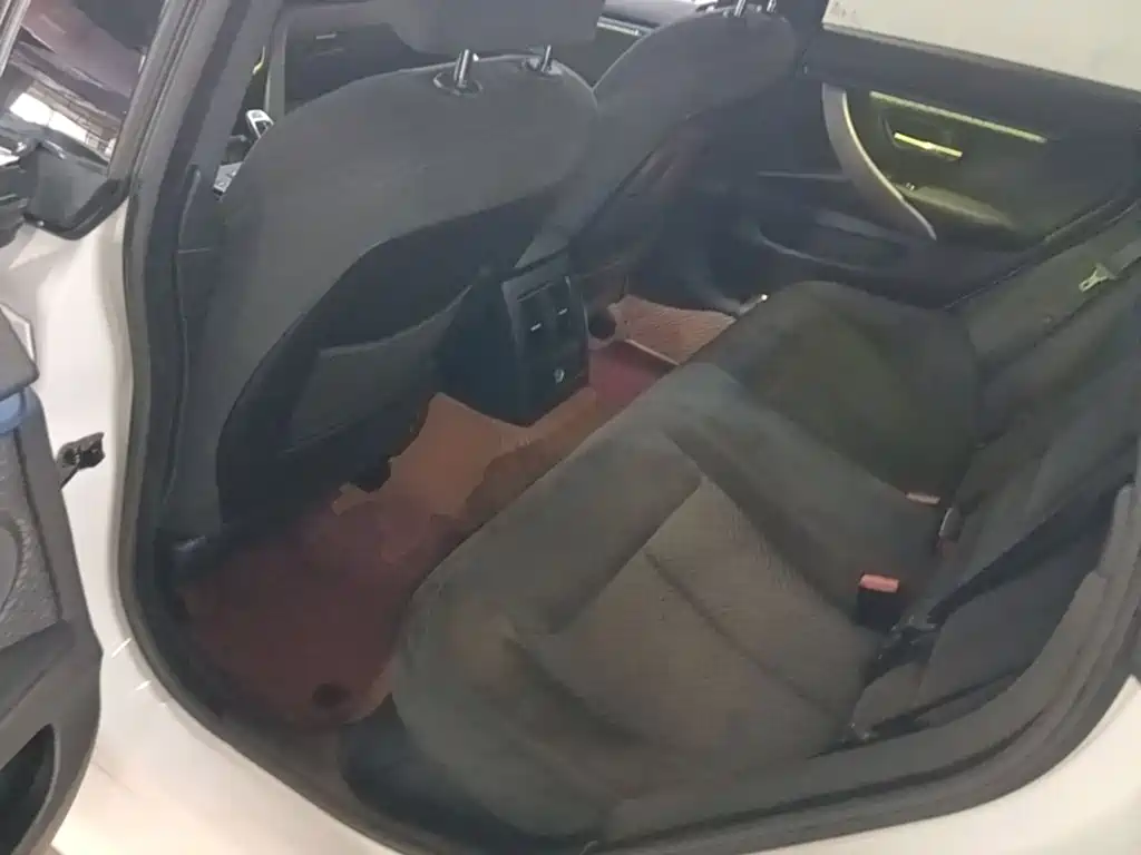 BMW 4 Series — миниатюра 17