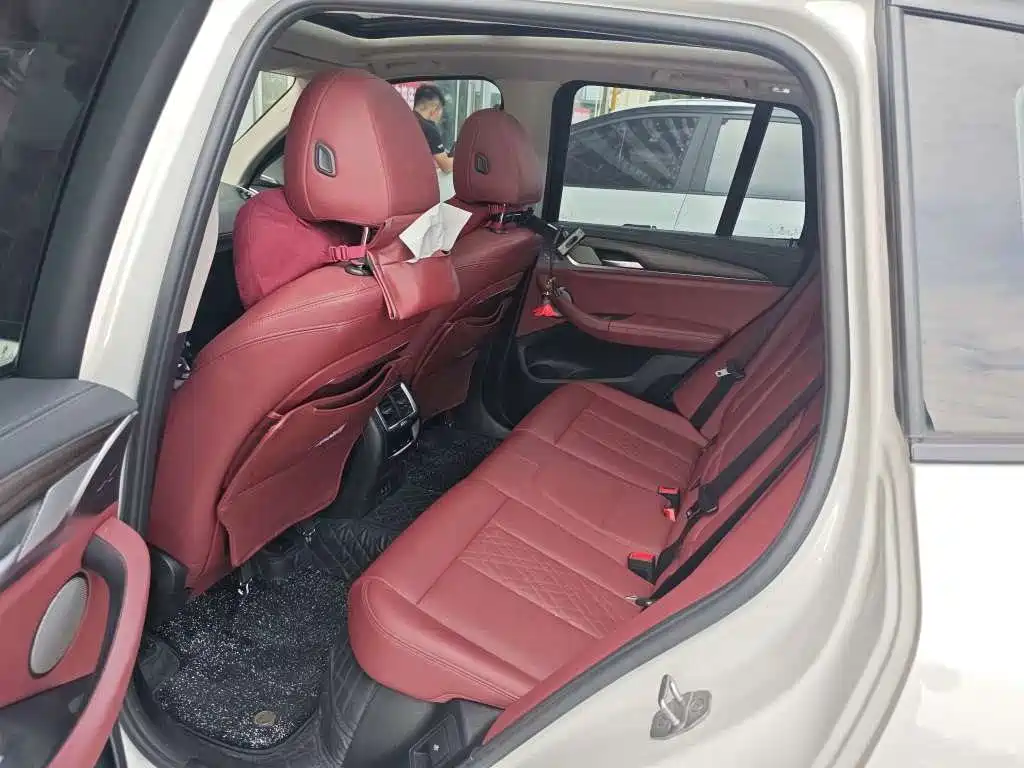 BMW X3 — миниатюра 5