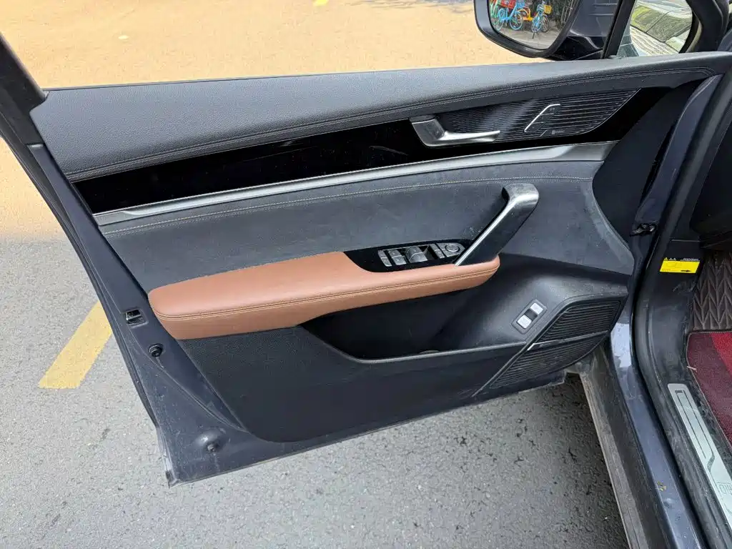 BYD Tang New Energy — миниатюра 6