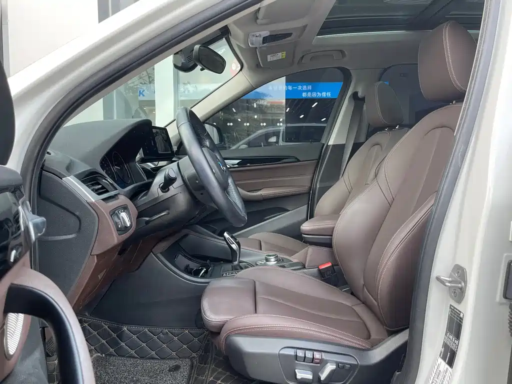 BMW X1 — миниатюра 6