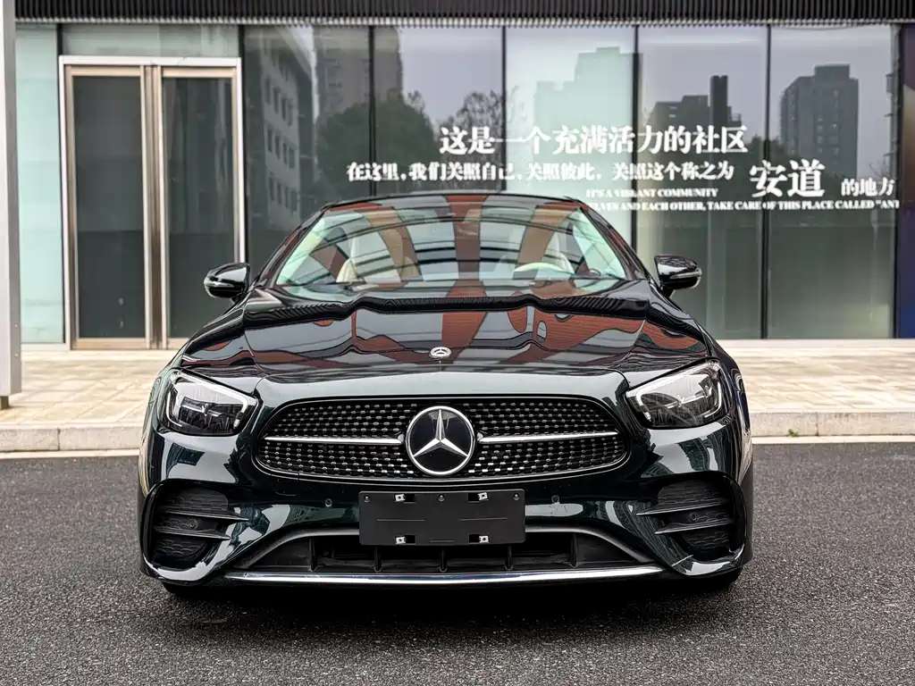 MERCEDES-BENZ E CLASS