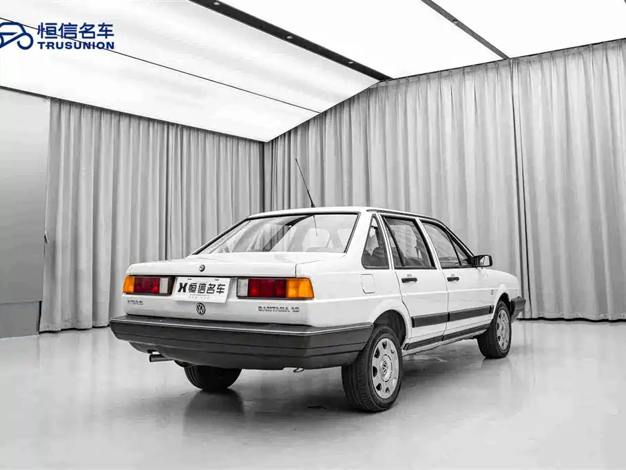 Volkswagen Santana Classic — миниатюра 5
