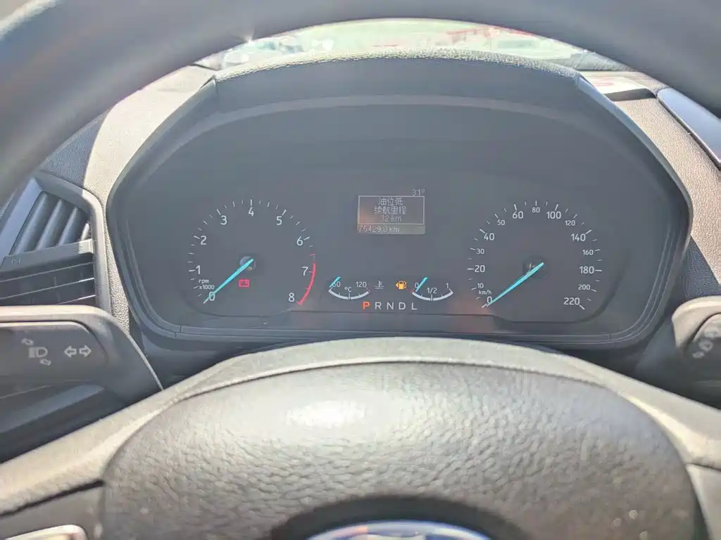 Ford Ecosport — миниатюра 9
