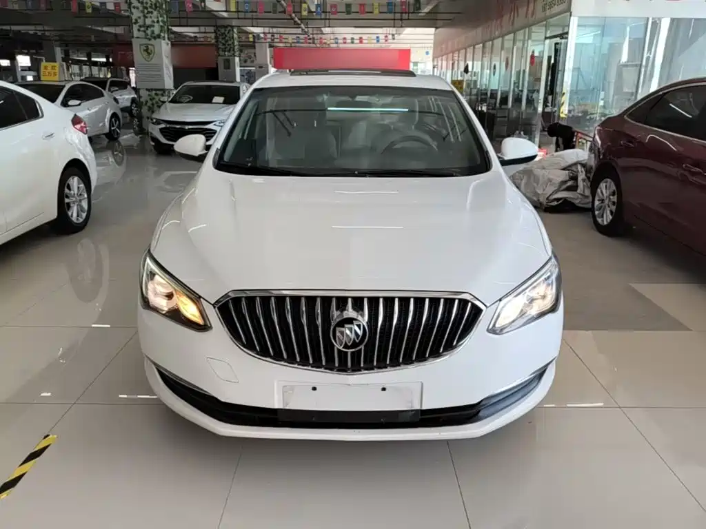 Buick Excelle — миниатюра 3