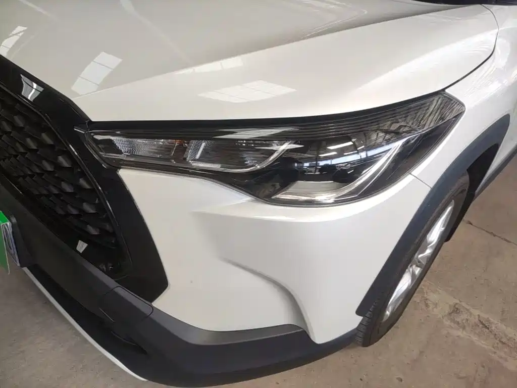 Toyota Corolla Cross — миниатюра 24