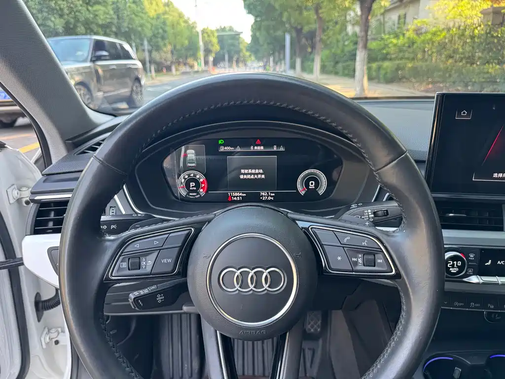 Audi A4L — миниатюра 8