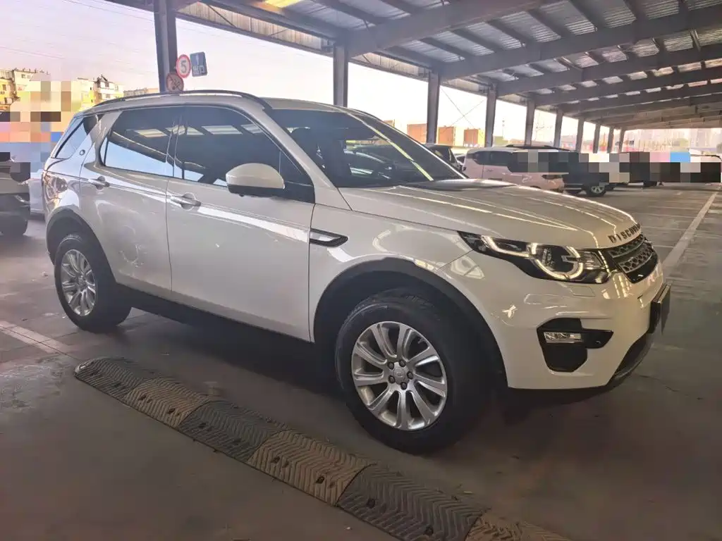 Land Rover Discovery Sport — миниатюра 7
