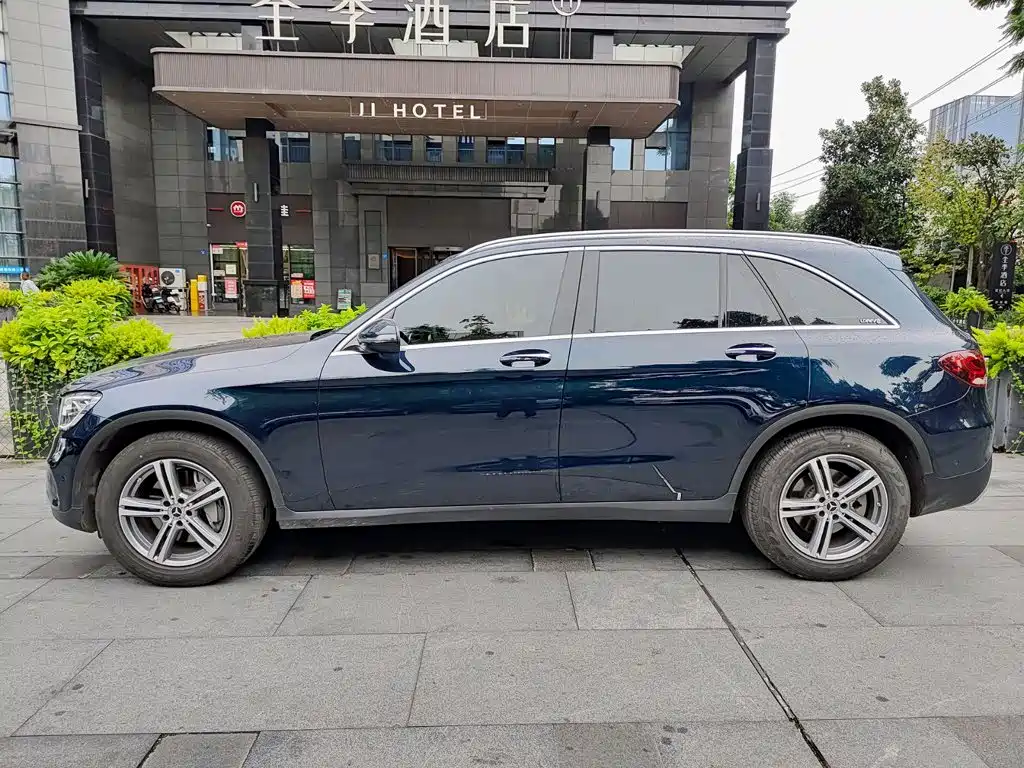 Mercedes-Benz GLC — миниатюра 3