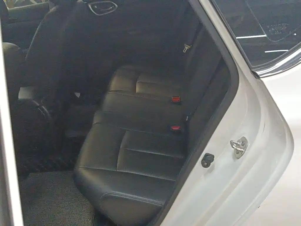 Nissan Sylphy — миниатюра 17