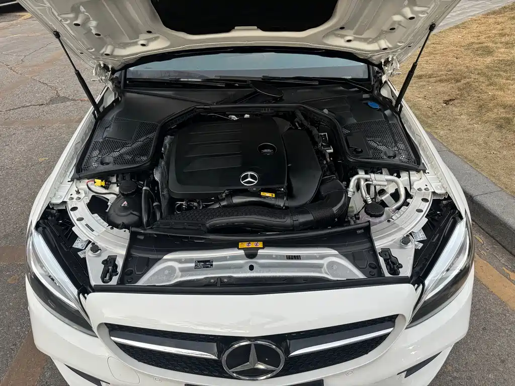 MERCEDES-BENZ C CLASS