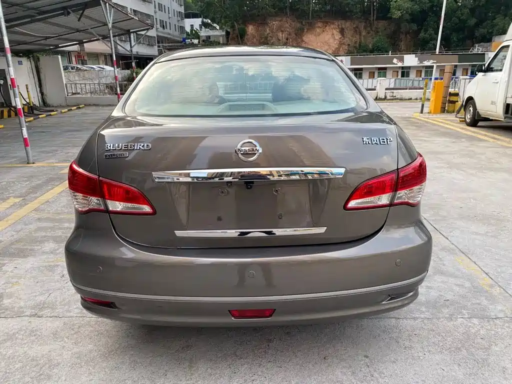 Nissan Sylphy — миниатюра 8