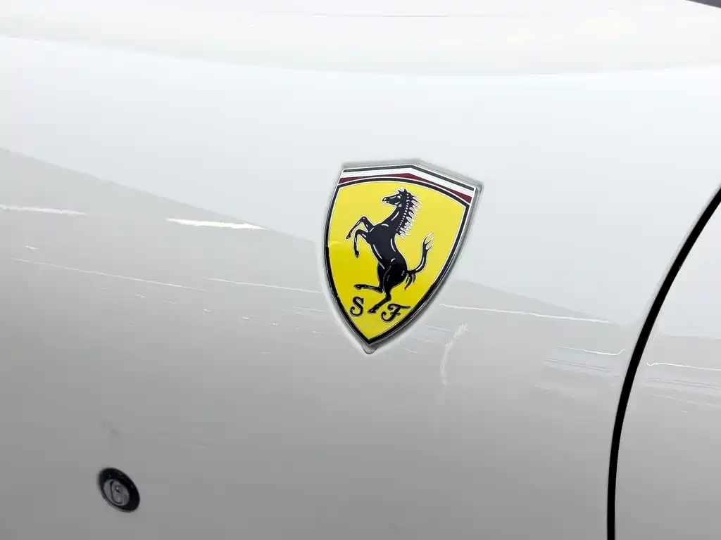 Ferrari Roma — миниатюра 9