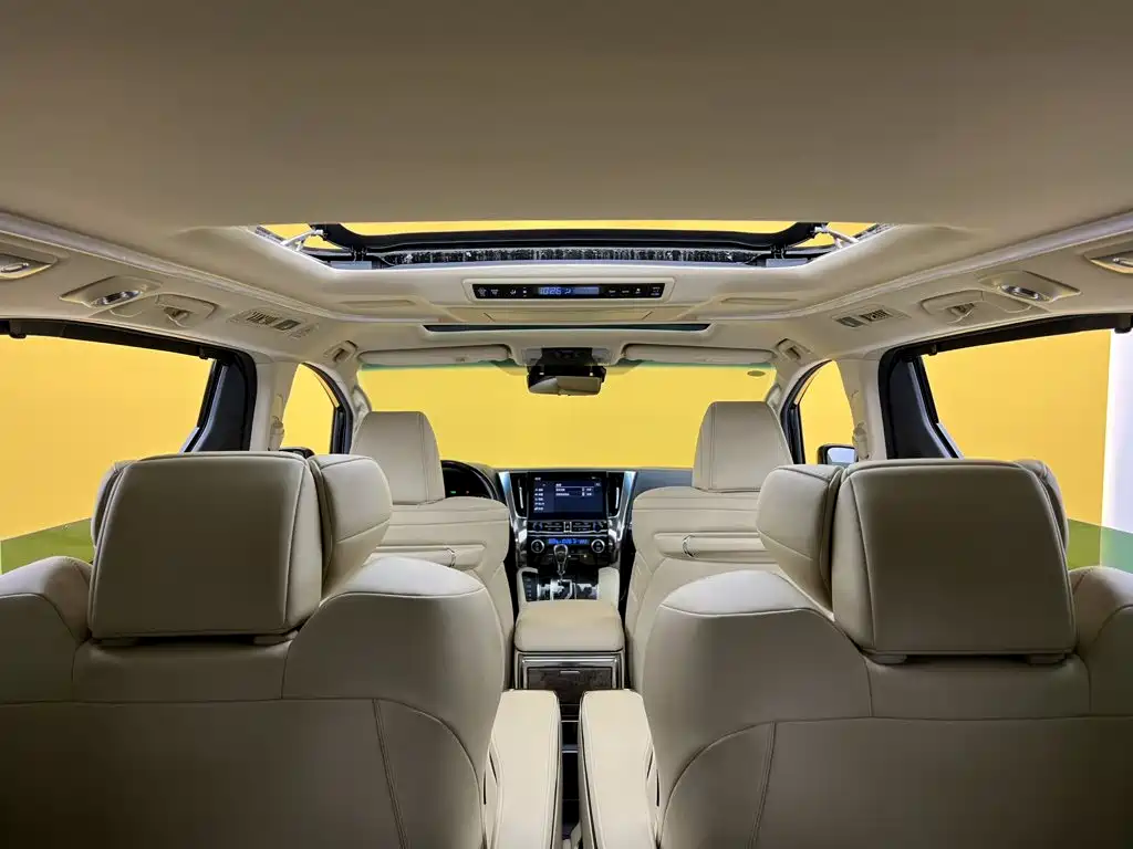 Toyota Vellfire — миниатюра 37