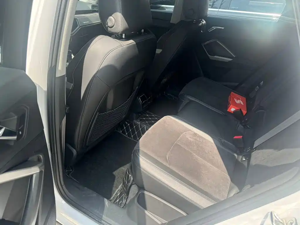 Audi Q3 — миниатюра 6