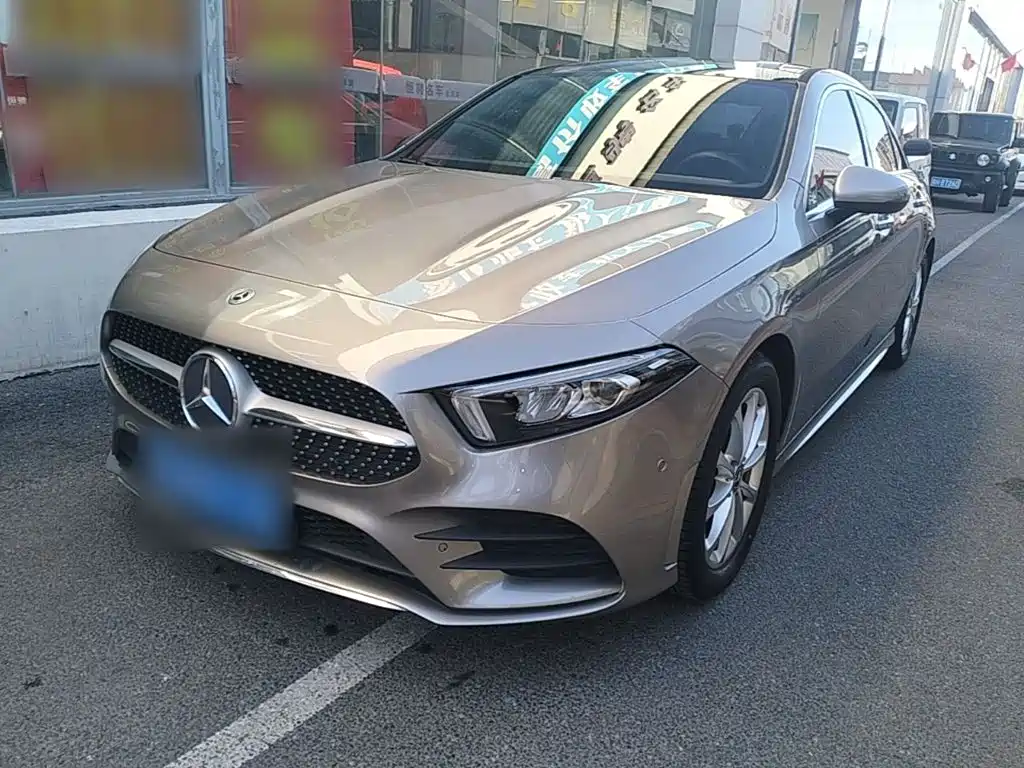 Mercedes-Benz A-Class — миниатюра 2