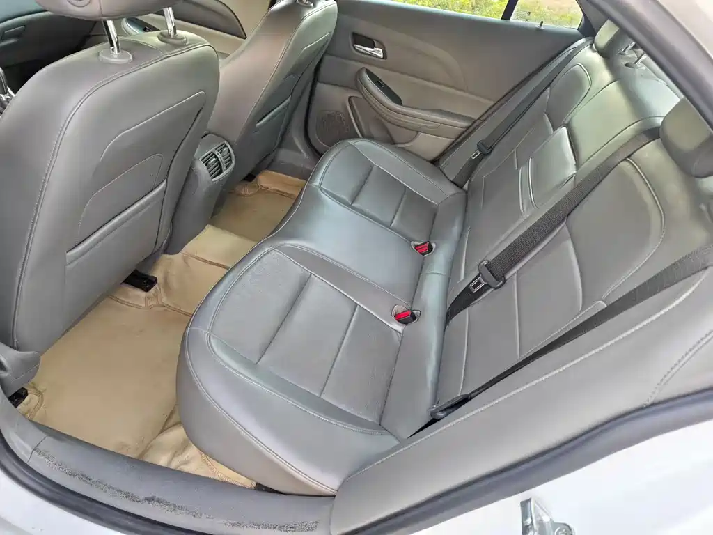 Chevrolet Malibu — миниатюра 9