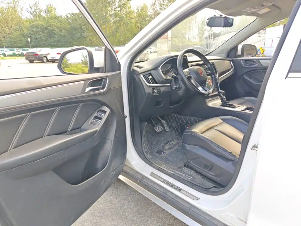 Roewe RX5 — миниатюра 16