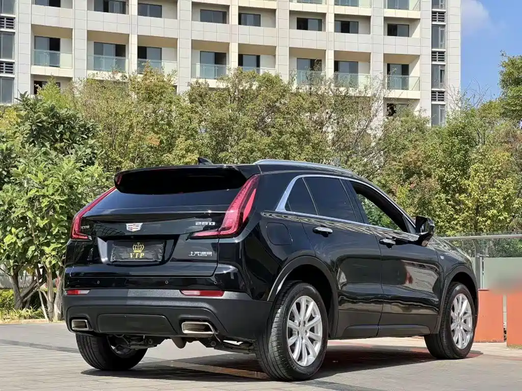 Cadillac XT4 — миниатюра 12