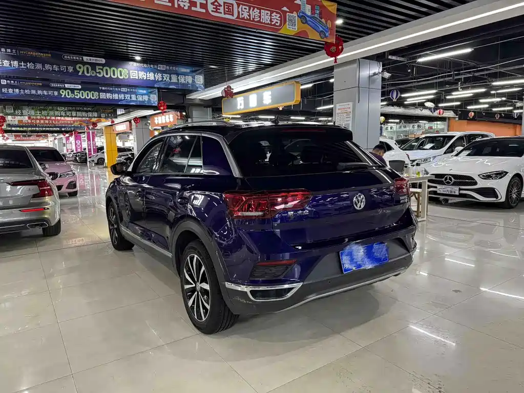 Volkswagen T-Roc — миниатюра 7
