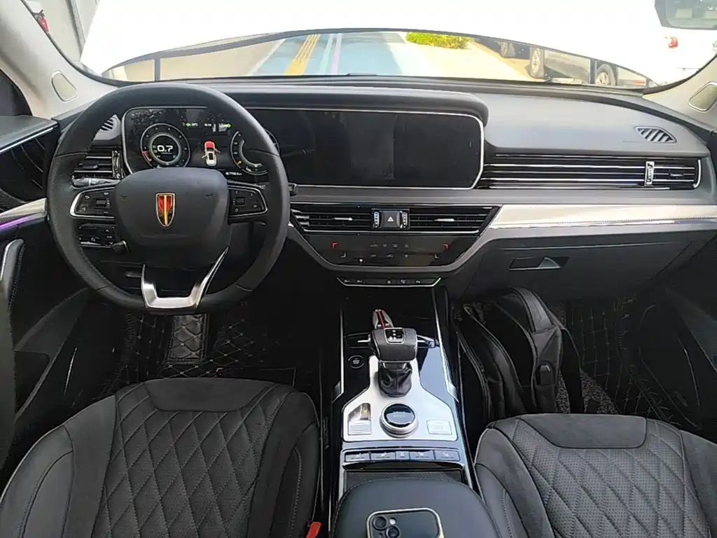 Hongqi Hongqi HS5 — миниатюра 10
