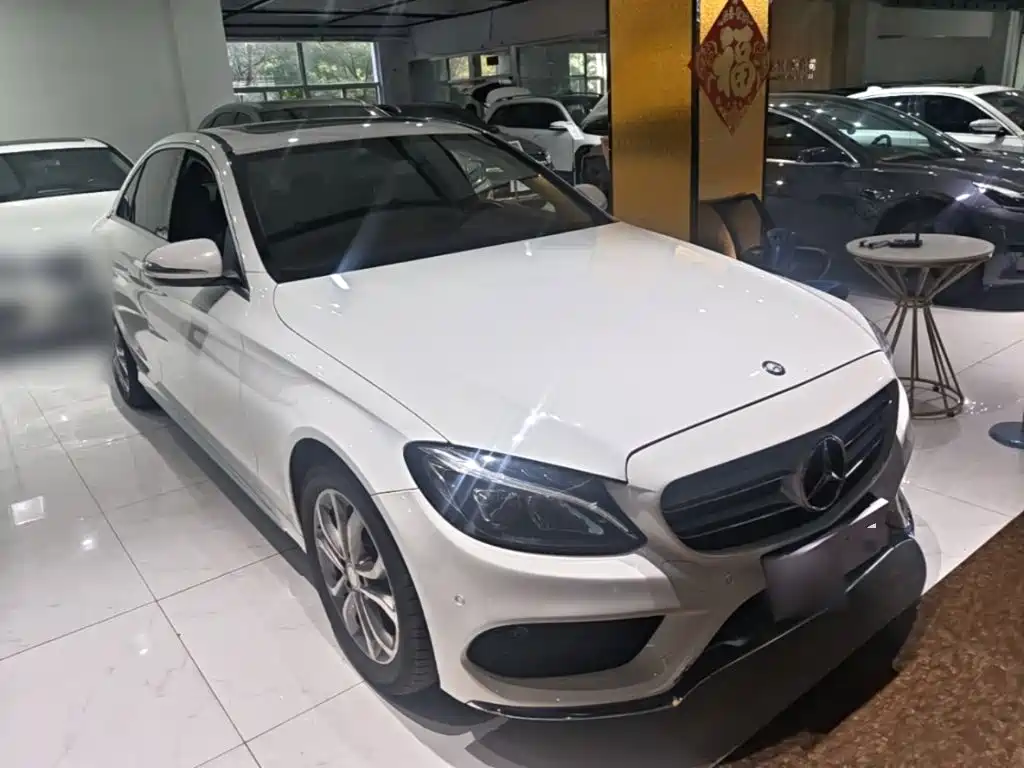 Mercedes-Benz C-Class — миниатюра 4