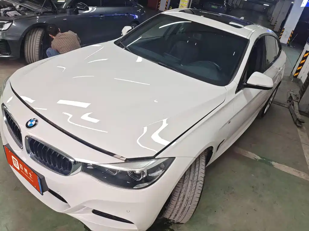 BMW 3 Series GT 2019