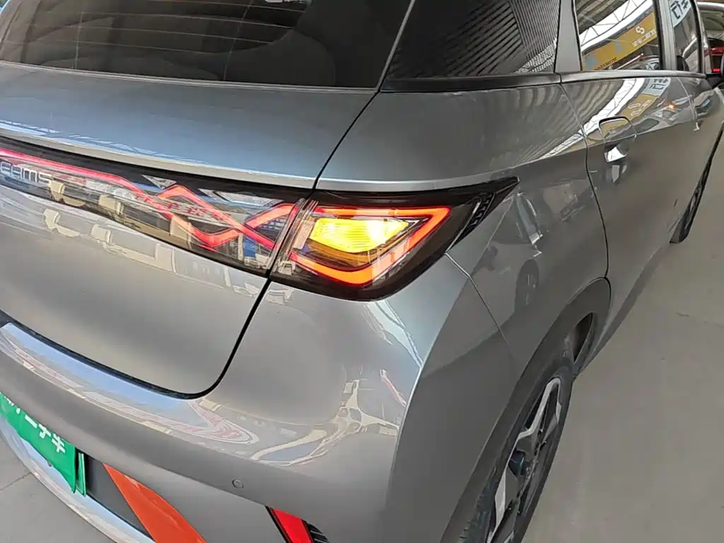 BYD Dolphin — миниатюра 8