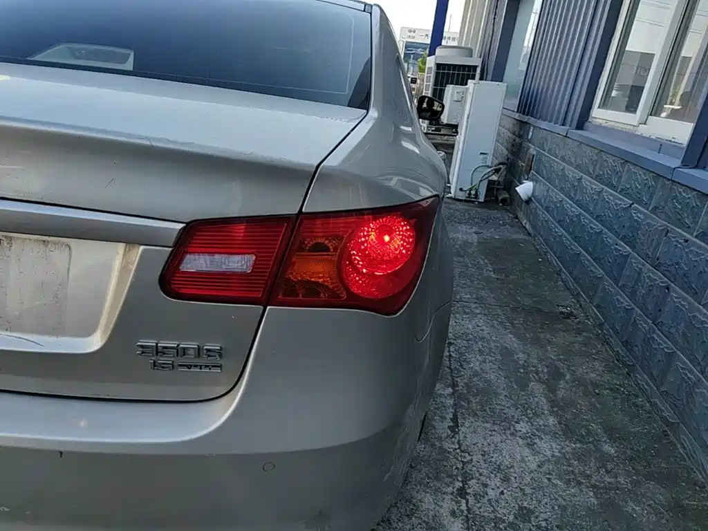 Roewe 350 — миниатюра 8