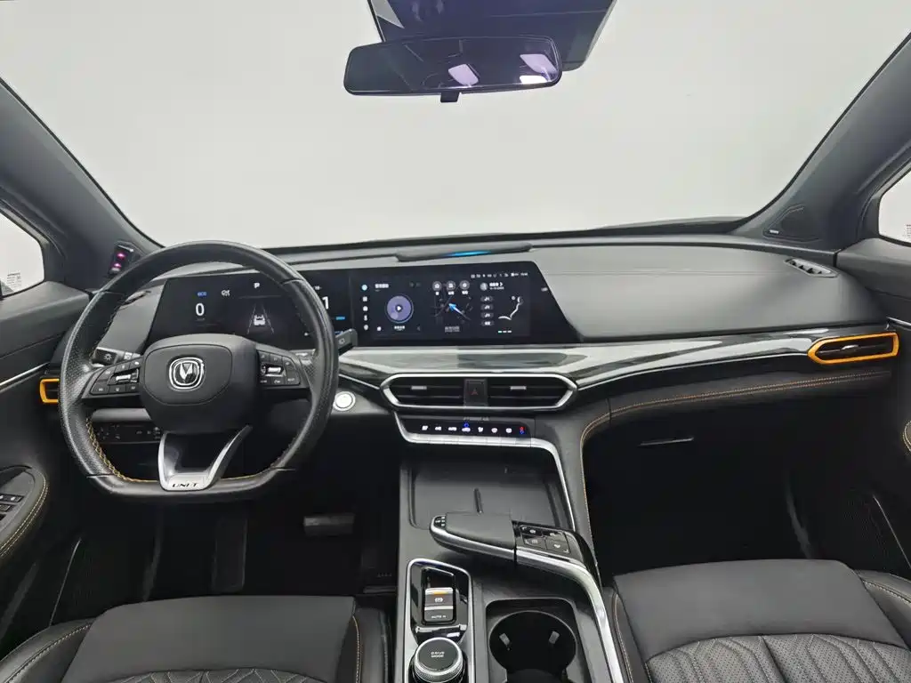 Changan UNI-T — миниатюра 5