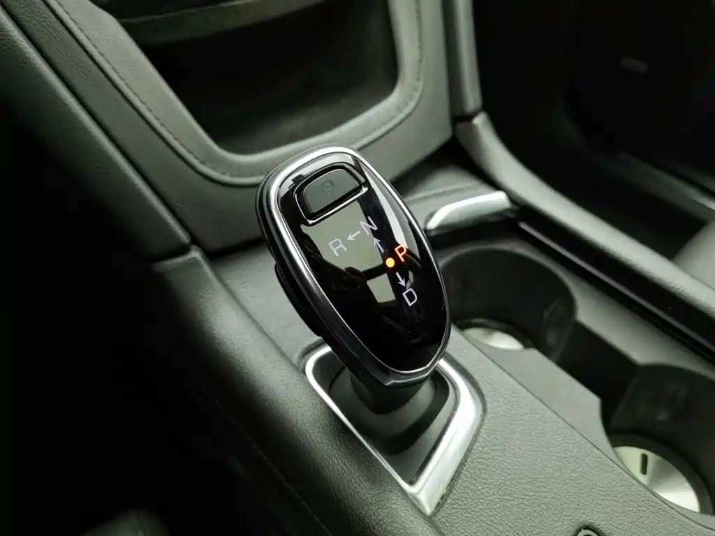 Cadillac XT5 — миниатюра 13