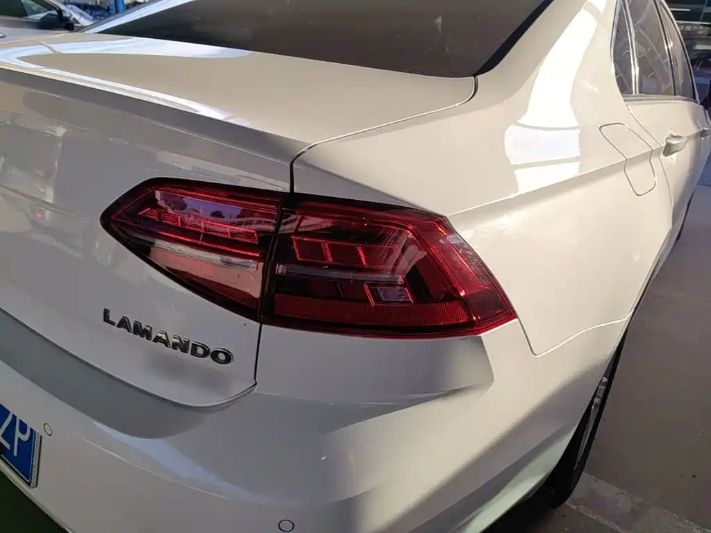 Volkswagen Lamando — миниатюра 8