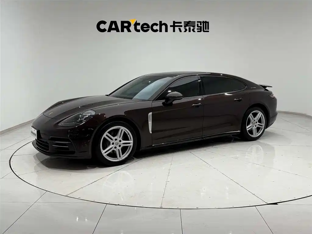 Porsche Panamera 2018