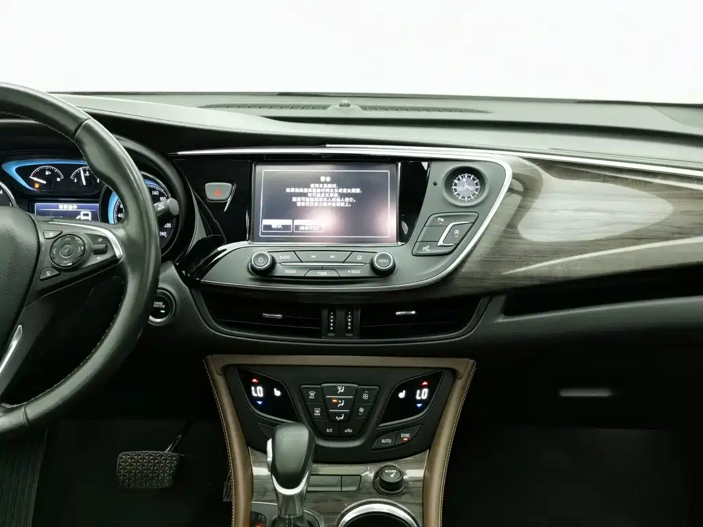 Buick Envision Plus — миниатюра 12