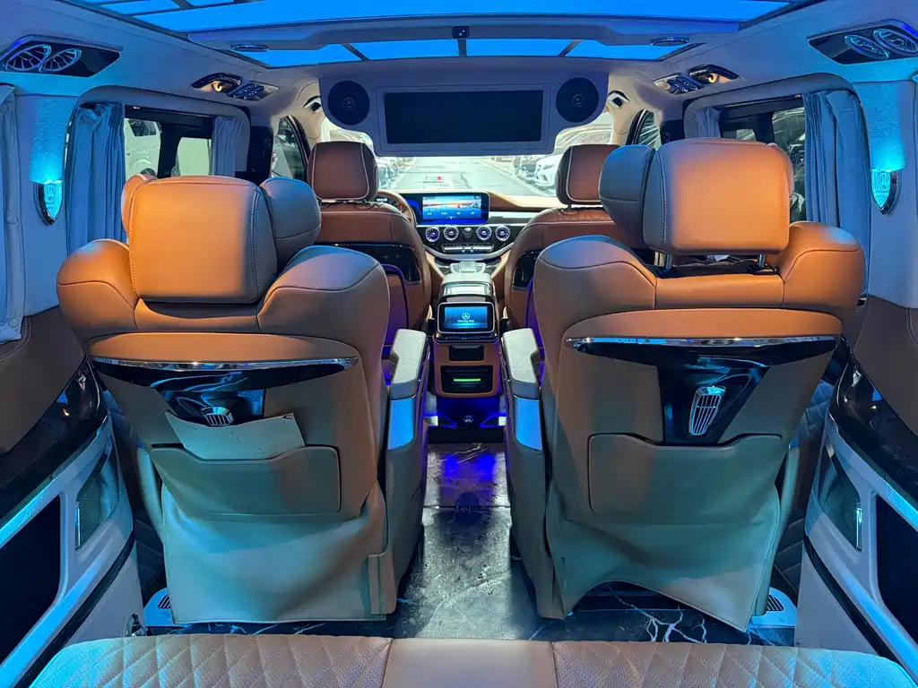 Mercedes-Benz Vito — миниатюра 17