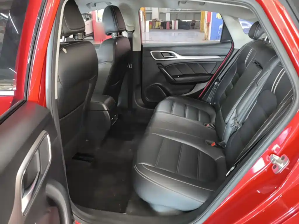 MG MG6 — миниатюра 17