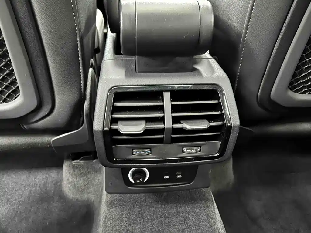 Audi Q3 — миниатюра 20