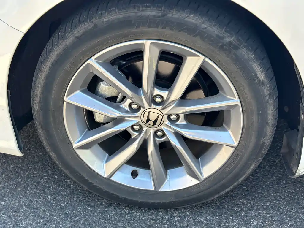 Honda Accord — миниатюра 20