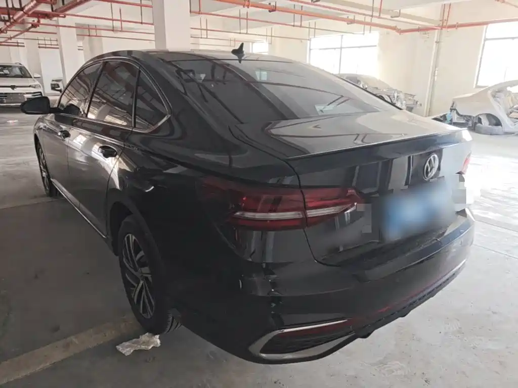 Volkswagen Lavida — миниатюра 5