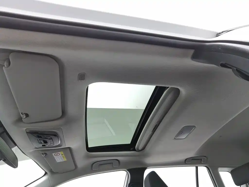 Toyota Frontlander — миниатюра 14