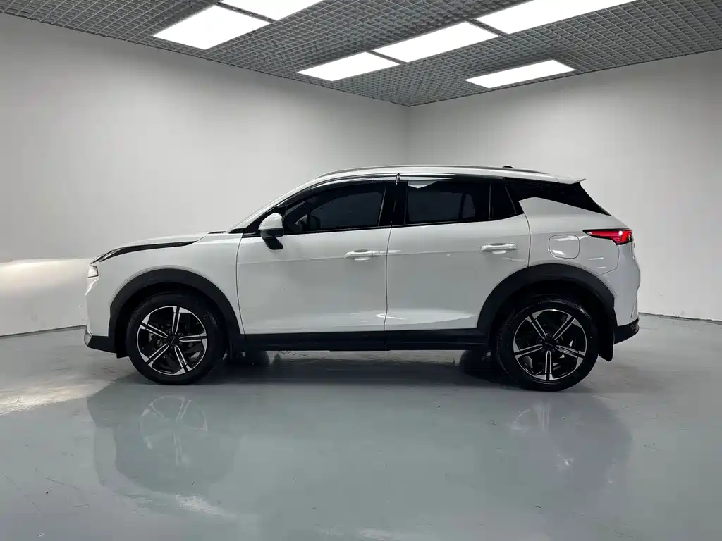 Lynk & Co 06 EM-P — миниатюра 4