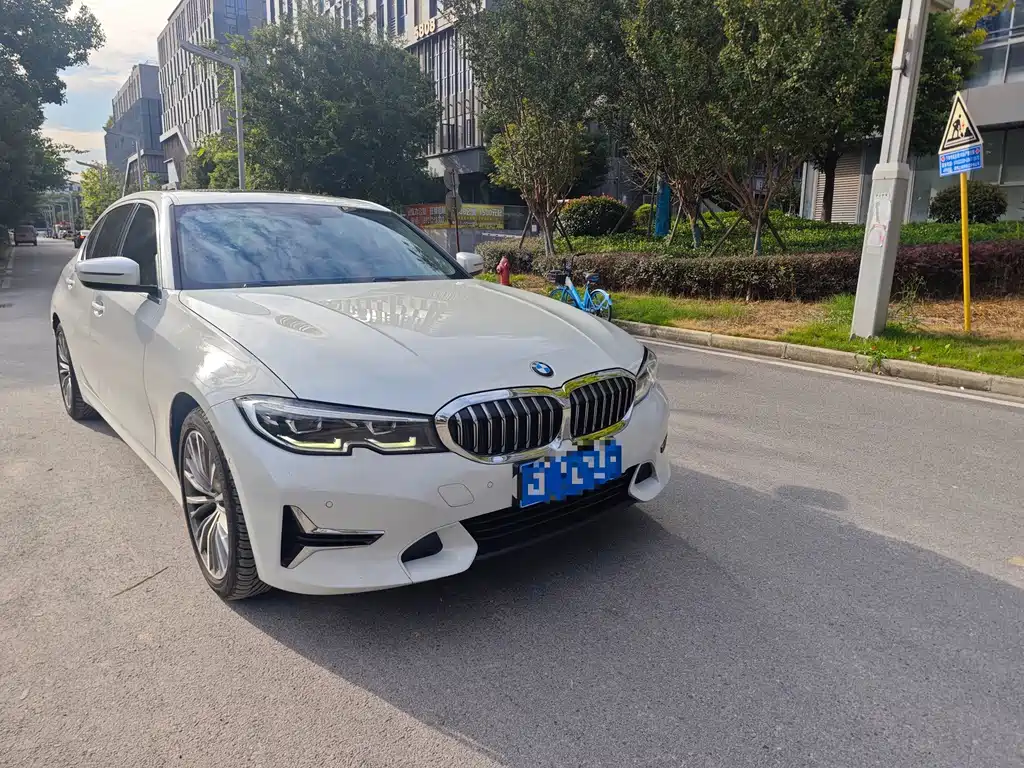 BMW 3 Series — миниатюра 3