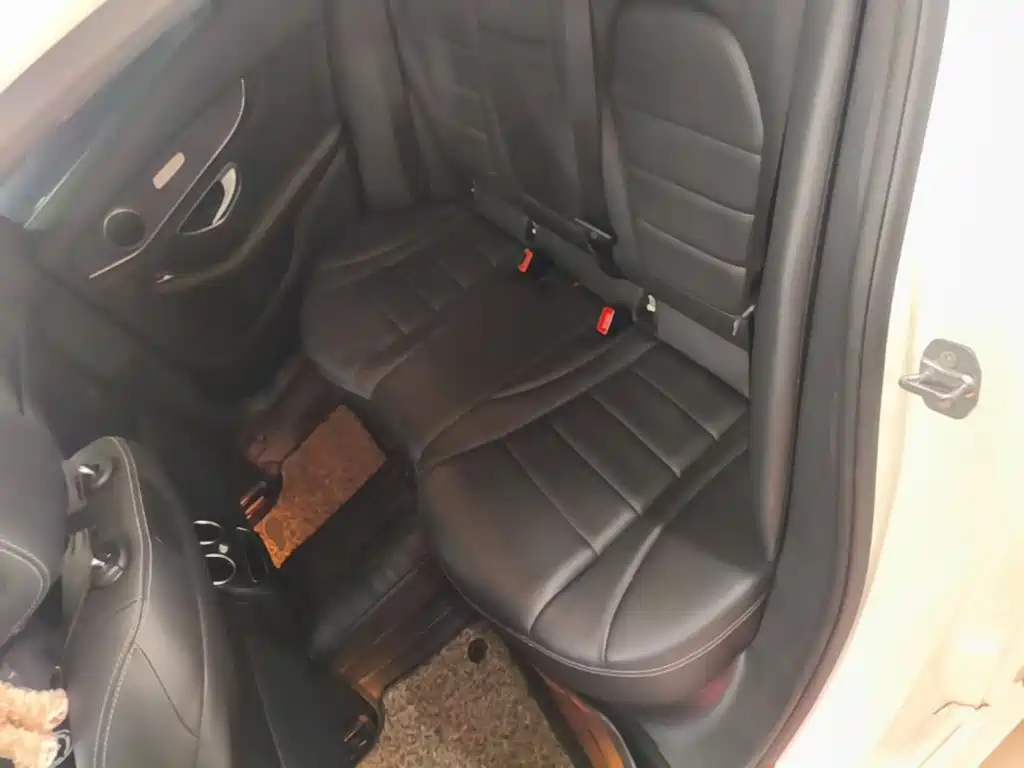 Mercedes-Benz C-Class — миниатюра 17