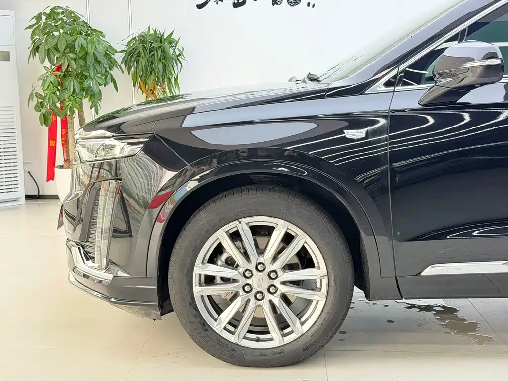 Cadillac XT6 — миниатюра 11